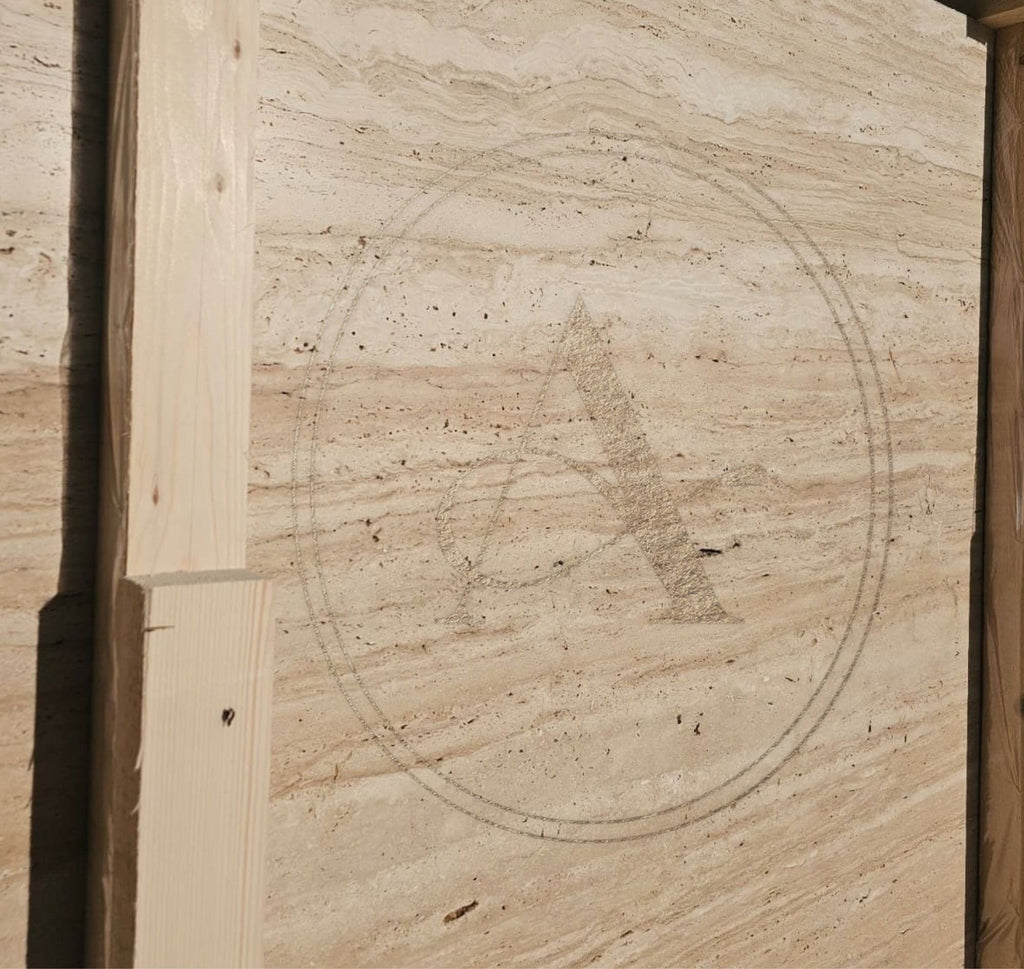 LIGHT TRAVERTINE 2CM HONED