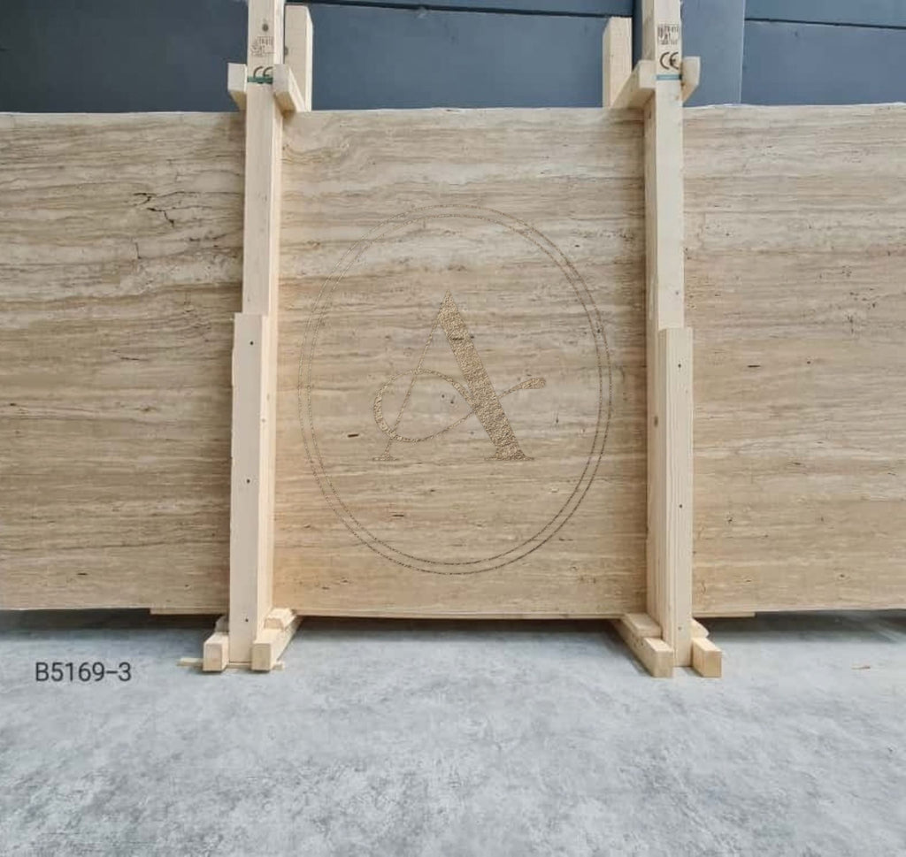 LIGHT TRAVERTINE 2CM HONED