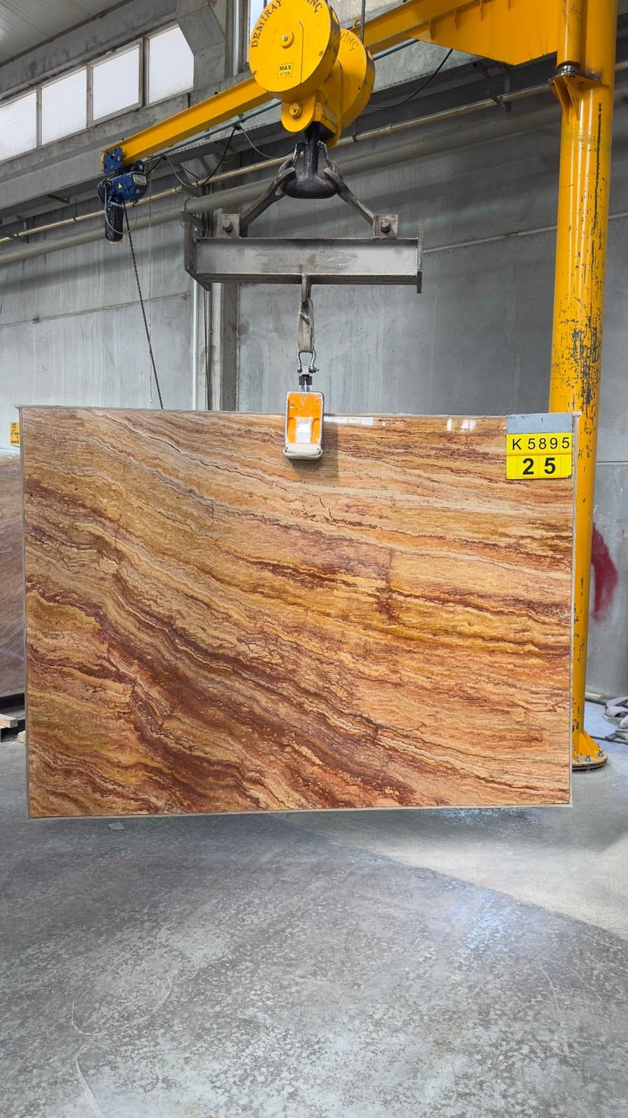 AUTUM TRAVERTINE 2CM POLISHED
