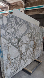 CALUCATTA GREEN 2CM POLISHED