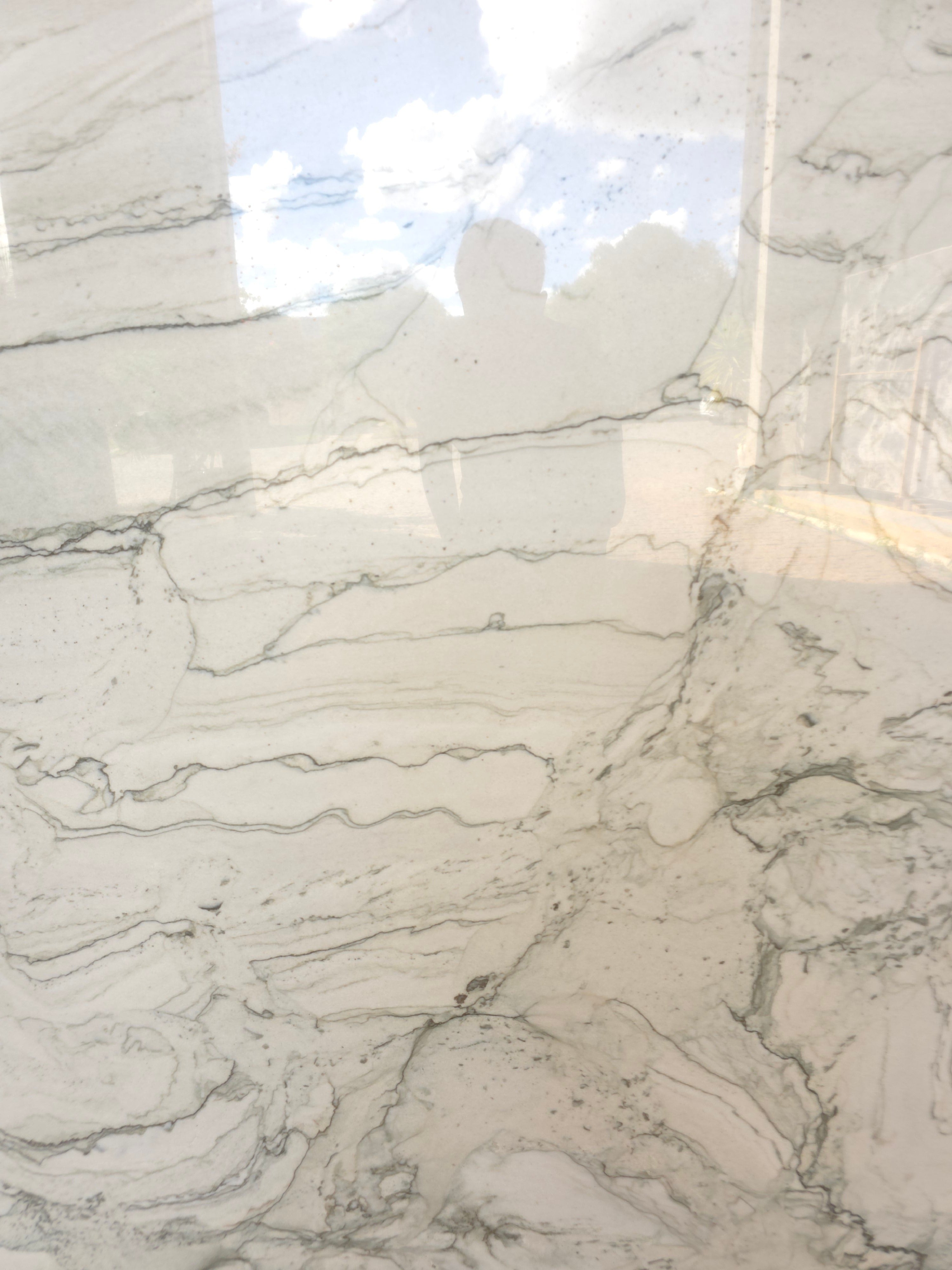 INFINITY WHITE 2CM LEATHERED
