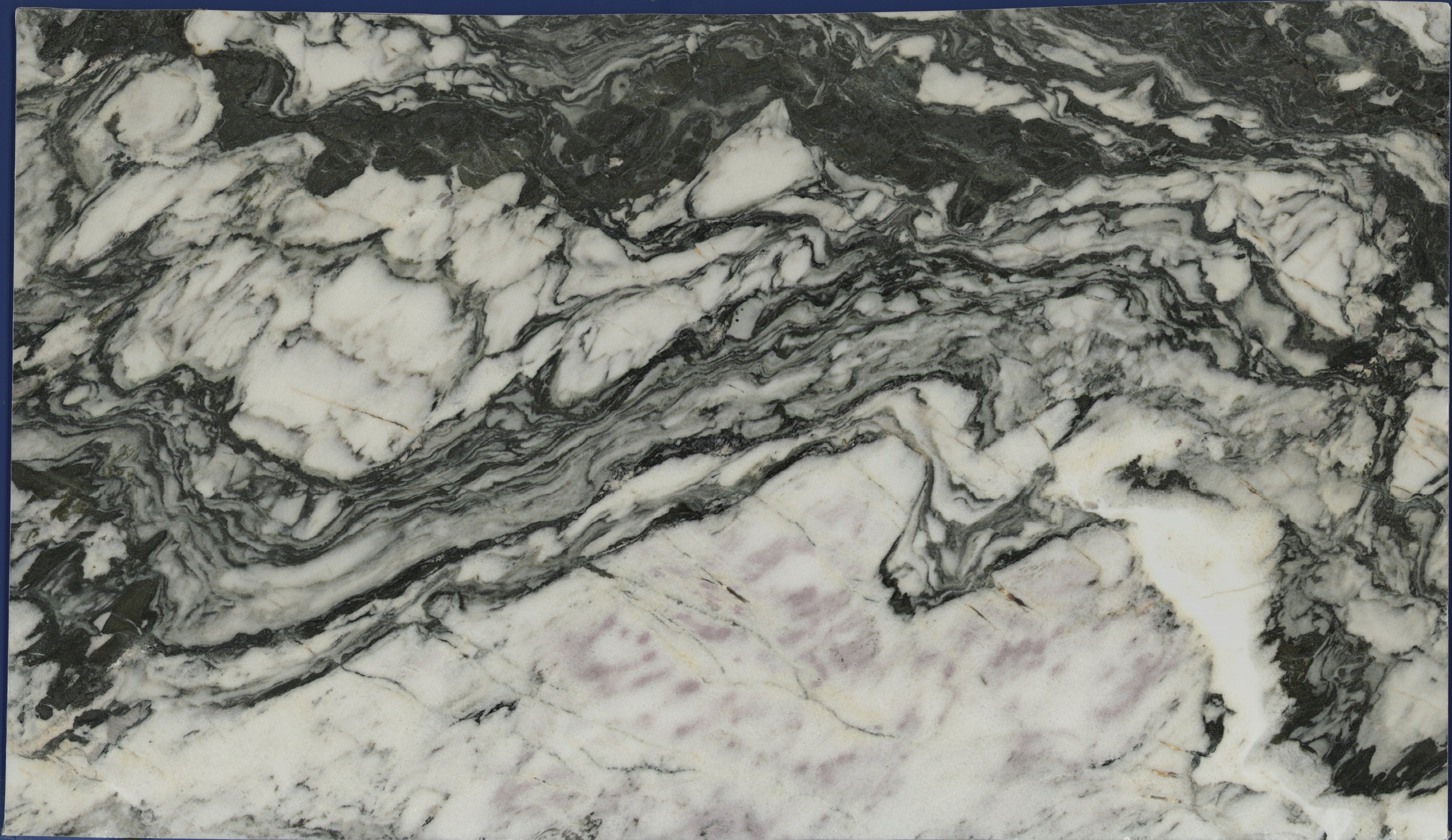 MANHATTAN VERDE 2CM POLISHED