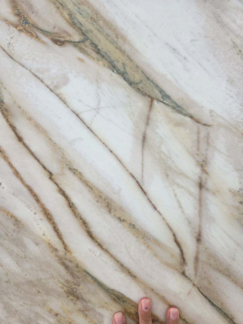 CALUCATTA MONET HONED 2CM