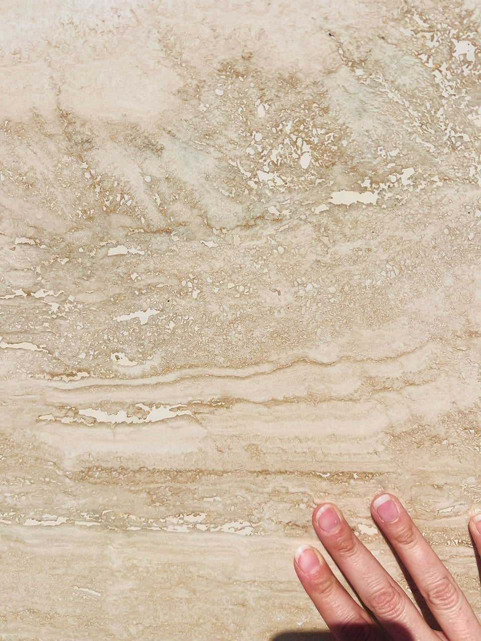 LIGHT TRAVERTINE 2CM HONED