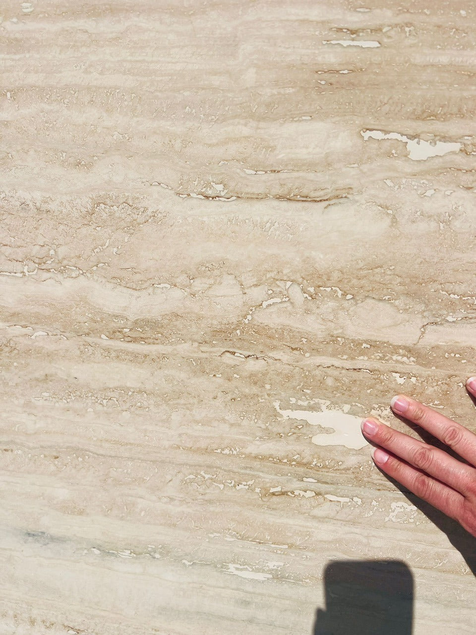 LIGHT TRAVERTINE 2CM HONED